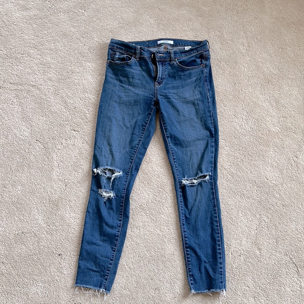 Ripped blue skinny jeans!